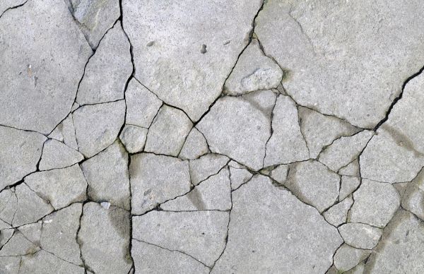 Cost of Concrete Crack Repair in Bloomington
