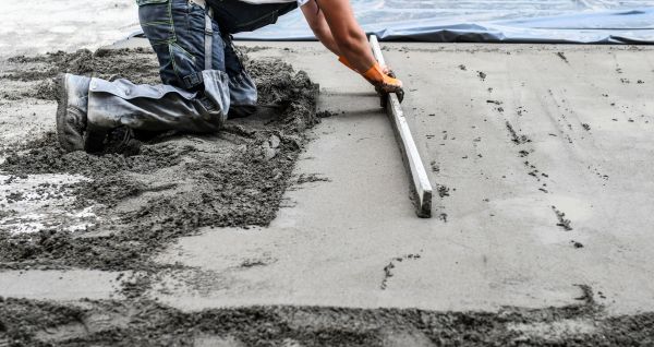 Cost of Cracked Driveway Repair in Bloomington