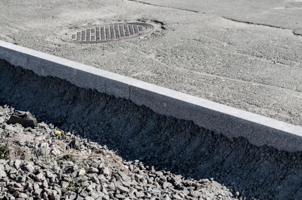 Cost of Sidewalk Curbing Repair in Bloomington